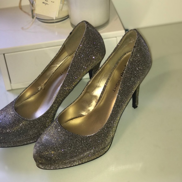 Prom shoes - Picture 2 of 4